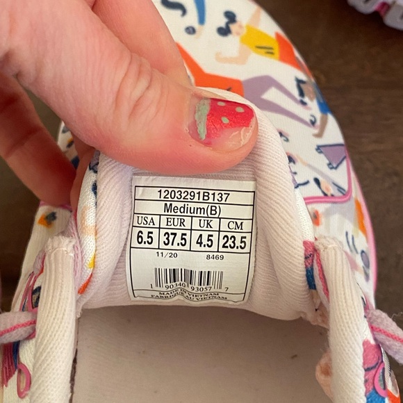 Brooks Adrenaline GTS 21 Women’s Unity Sneakers - Picture 7 of 7